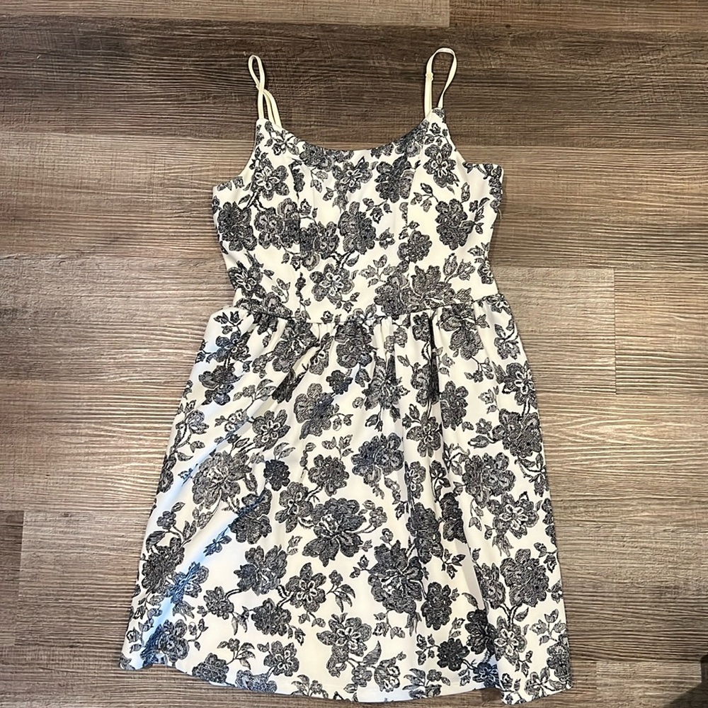 Black and white floral nice dress